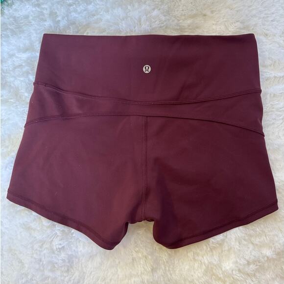 Lululemon In Movement Short *Everlux 2.5" Everlux Arctic Plum 10 - Picture 5 of 10